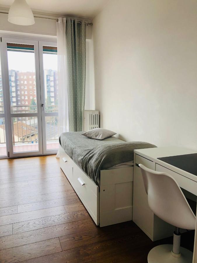 Morivione Apartment - Bocconi Free Parking Milan Exterior photo