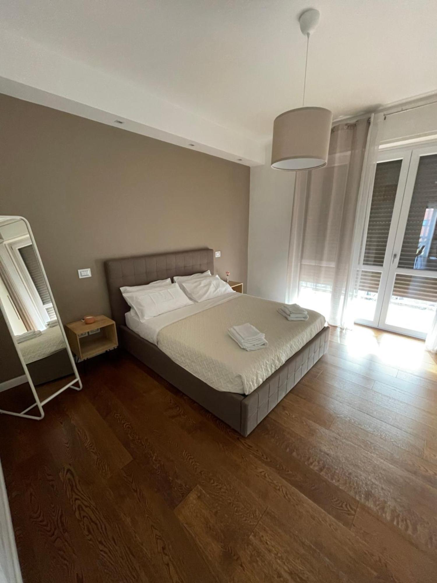 Morivione Apartment - Bocconi Free Parking Milan Exterior photo